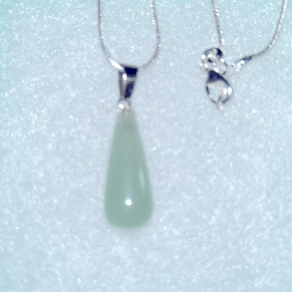 Boho hippie Jade 16” Sterling Silver Neckl…